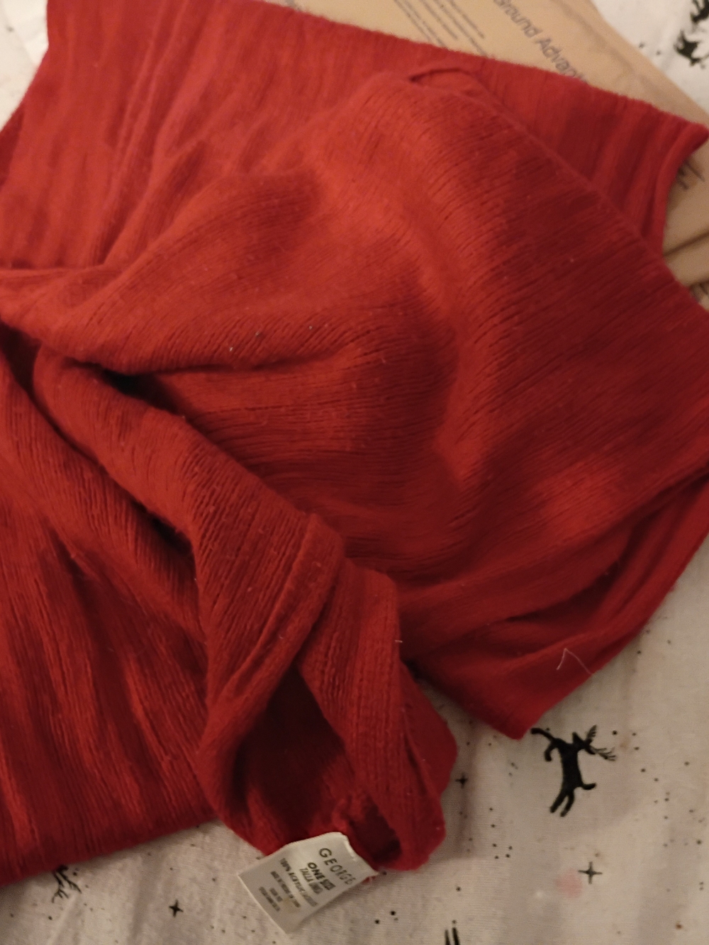 George Kids Red Ribbed Knit Scarf - Picture 2 of 3